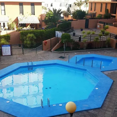 Tenerife El Medano Triplex A 50M De La Playa Apartment El Médano