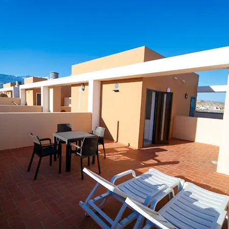 Apartment Tenerife El Medano Triplex A 50M De La Playa